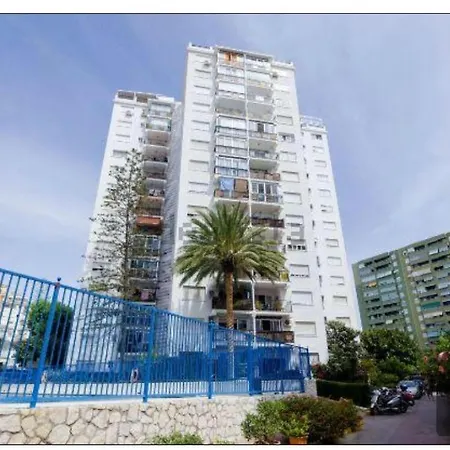 Homestay Apartamento Las Torres *